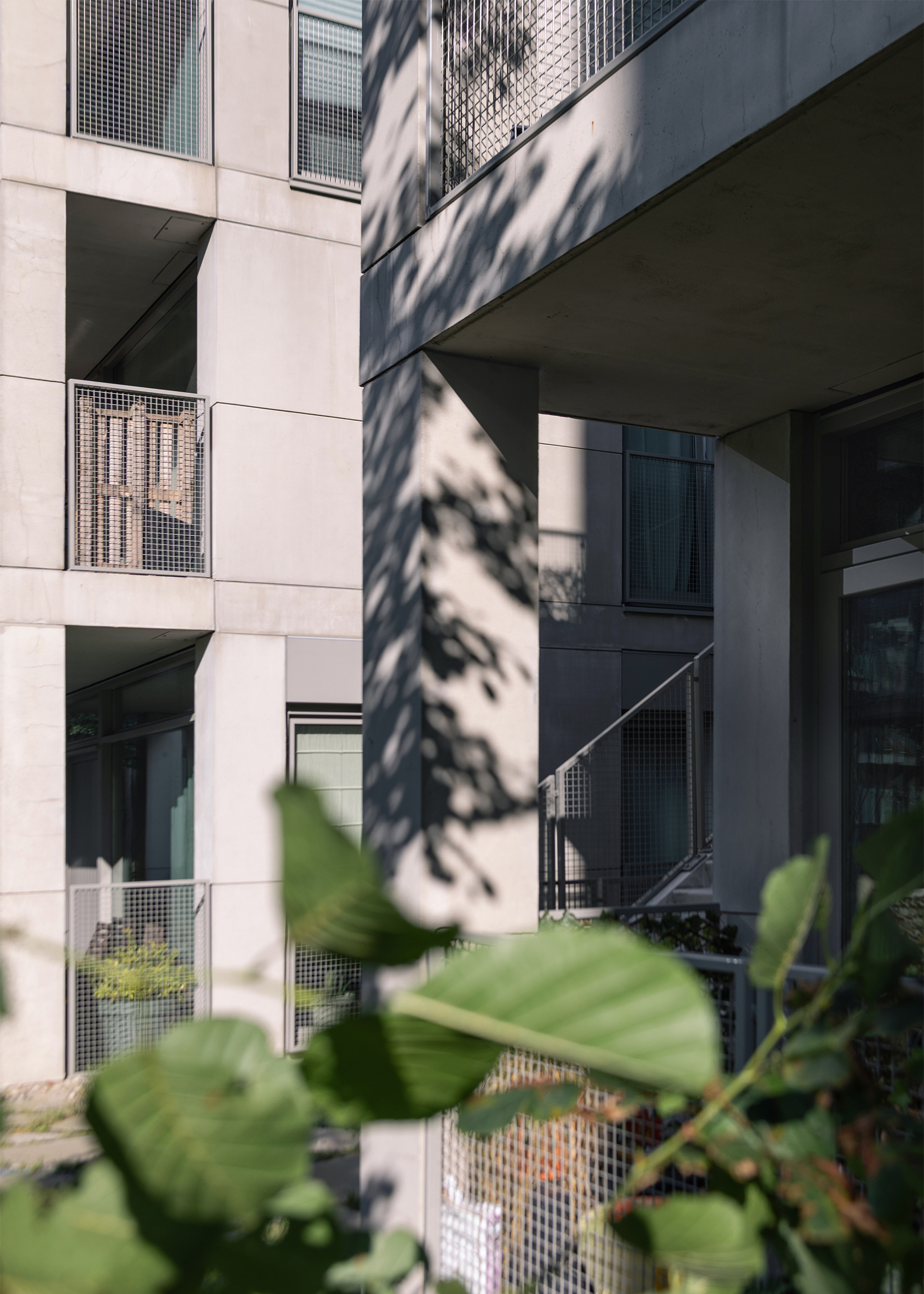 Unit 6 - residential project in Oostenburg, Amsterdam by Workshop Architecten, photographed by Anna Odulinska