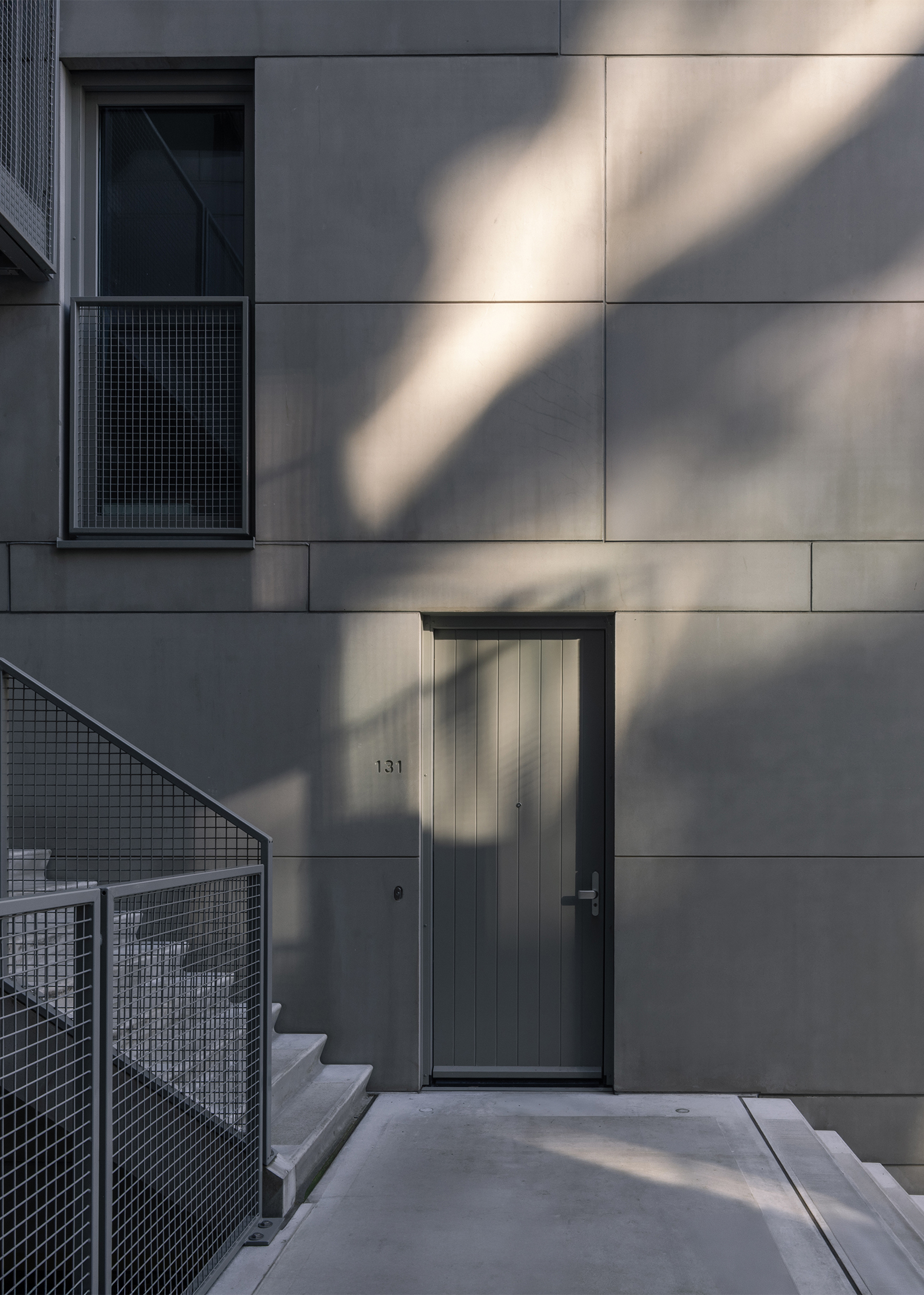 Unit 6 - residential project in Oostenburg, Amsterdam by Workshop Architecten, photographed by Anna Odulinska