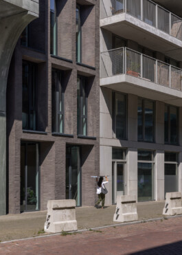 Unit 6 - residential project in Oostenburg, Amsterdam by Workshop Architecten, photographed by Anna Odulinska 