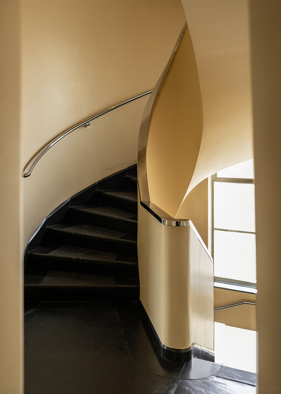Interior of Huis Sonneveld Rotterdam modernist villa 