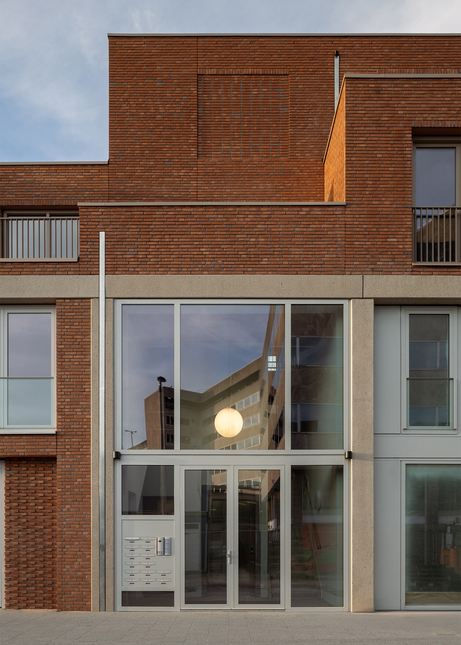ZOHO, Rotterdam, MORE Architecture 